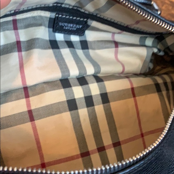 Authentic Burberry hand bag - Picture 13 of 15